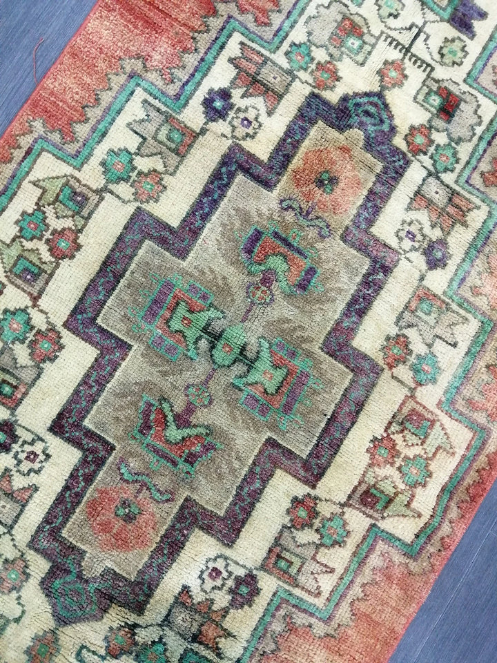 Turkish Runner Rug 2' 5" x 9' 5" Hand-Knotted | No. WR85818