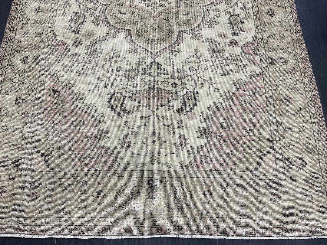 Beige Turkish Runner Rug 6' 3" x 9' 9" Hand-Knotted | No. WR85926