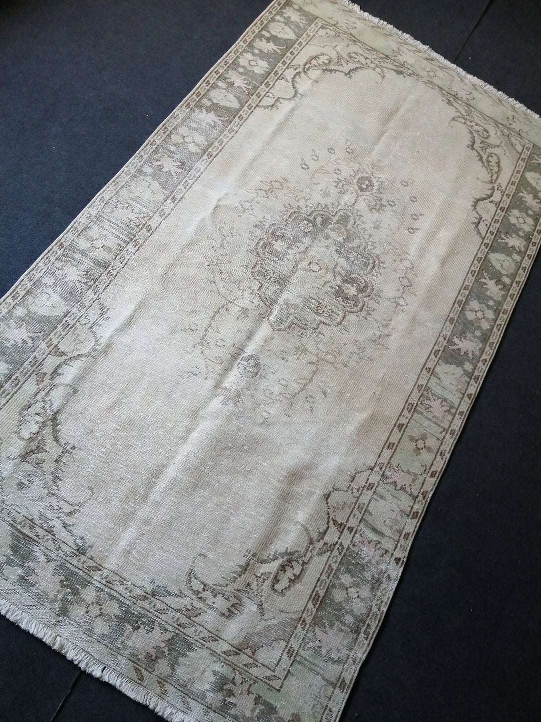 Rust Turkish Runner Rug 5' x 9' 2" Hand-Knotted | No. WR86266