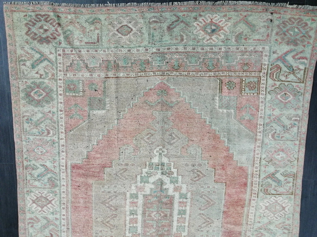Beige Turkish Runner Rug 4' 9" x 10' 4" Hand-Knotted | No. WR86275