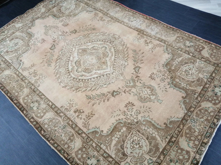 Beige Turkish Vintage Rug 6' 6" x 9' 7" Hand-Knotted | No. WR86368