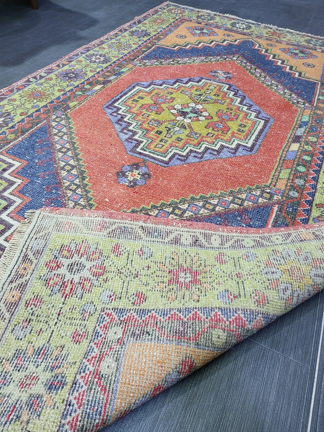 Beige Turkish Runner Rug 5' x 9' 4" Hand-Knotted | No. WR86452