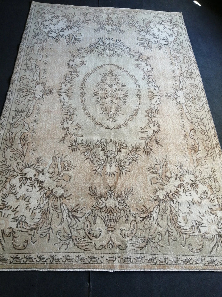Beige Turkish Runner Rug 6' 8" x 10' 2" Hand-Knotted | No. WR86621