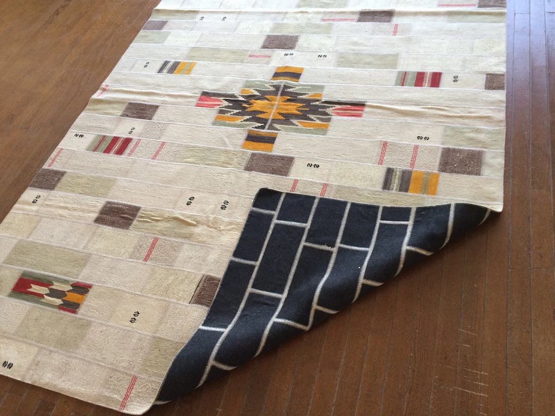 Beige Turkish Runner Rug 5' 11" x 8' 5" Hand-Knotted | No. WR87215