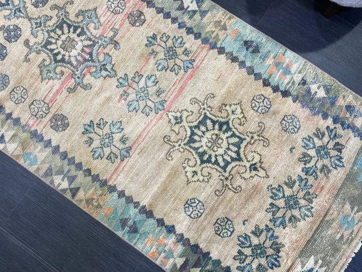 Beige Turkish Runner Rug 3' 1" x 9' Hand-Knotted | No. WR87662