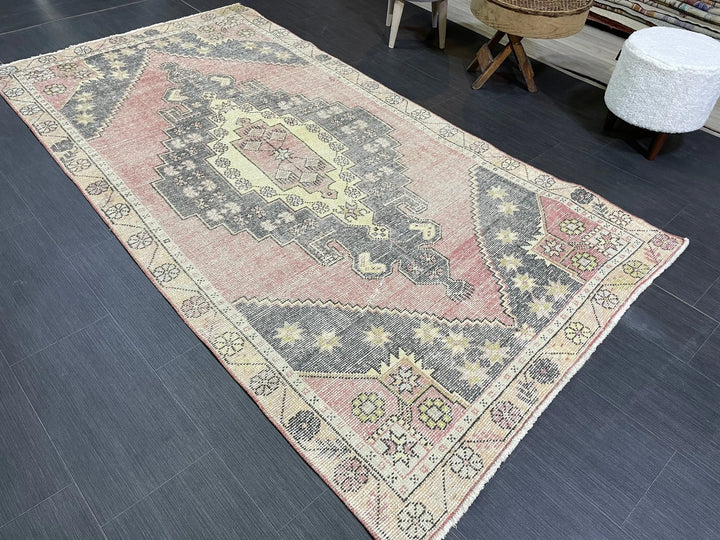 Beige Turkish Runner Rug 4' 3" x 8' 1" Hand-Knotted | No. WR88237