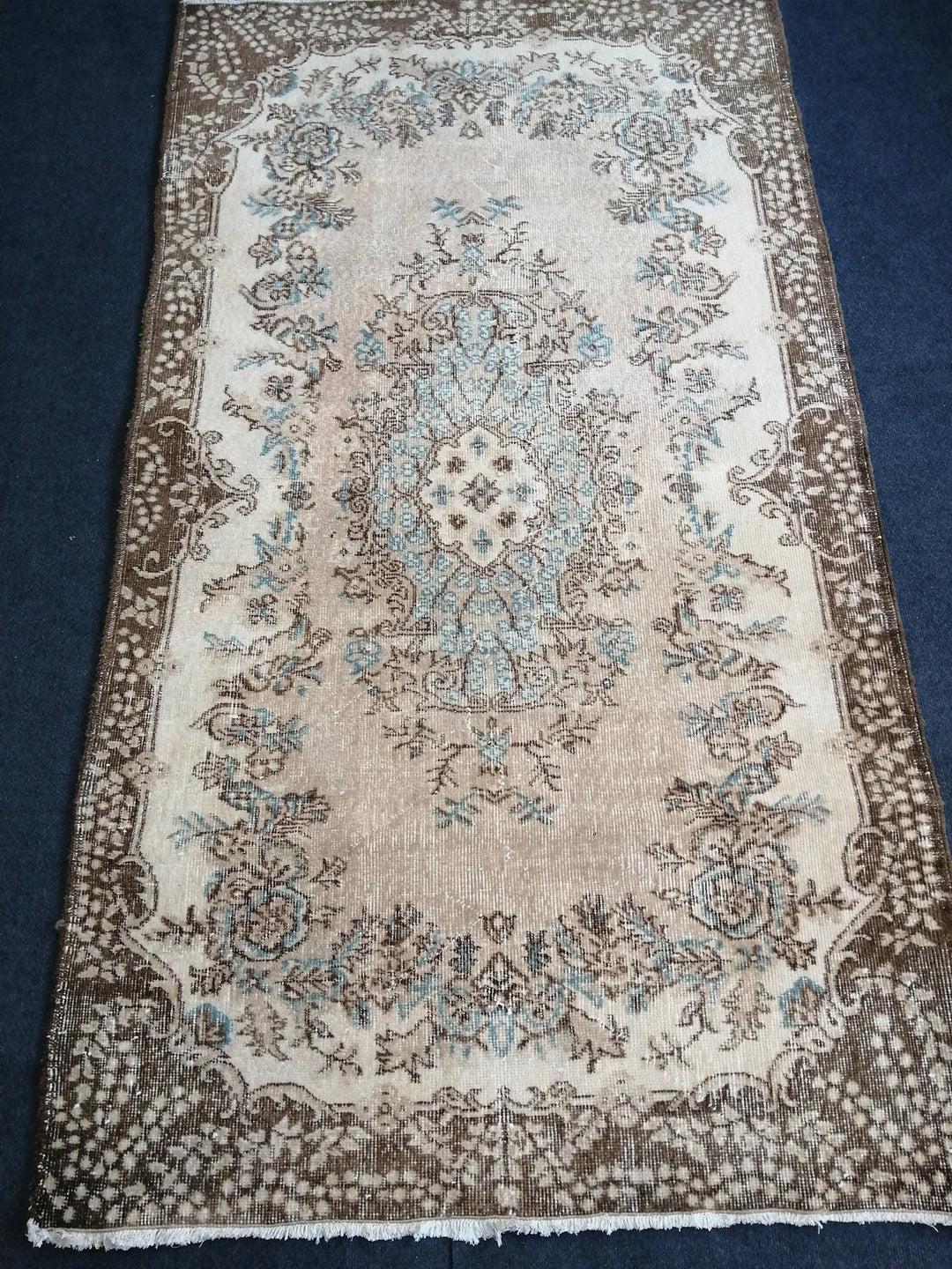 Beige Turkish Runner Rug 4' x 7' Hand-Knotted | No. WR88370