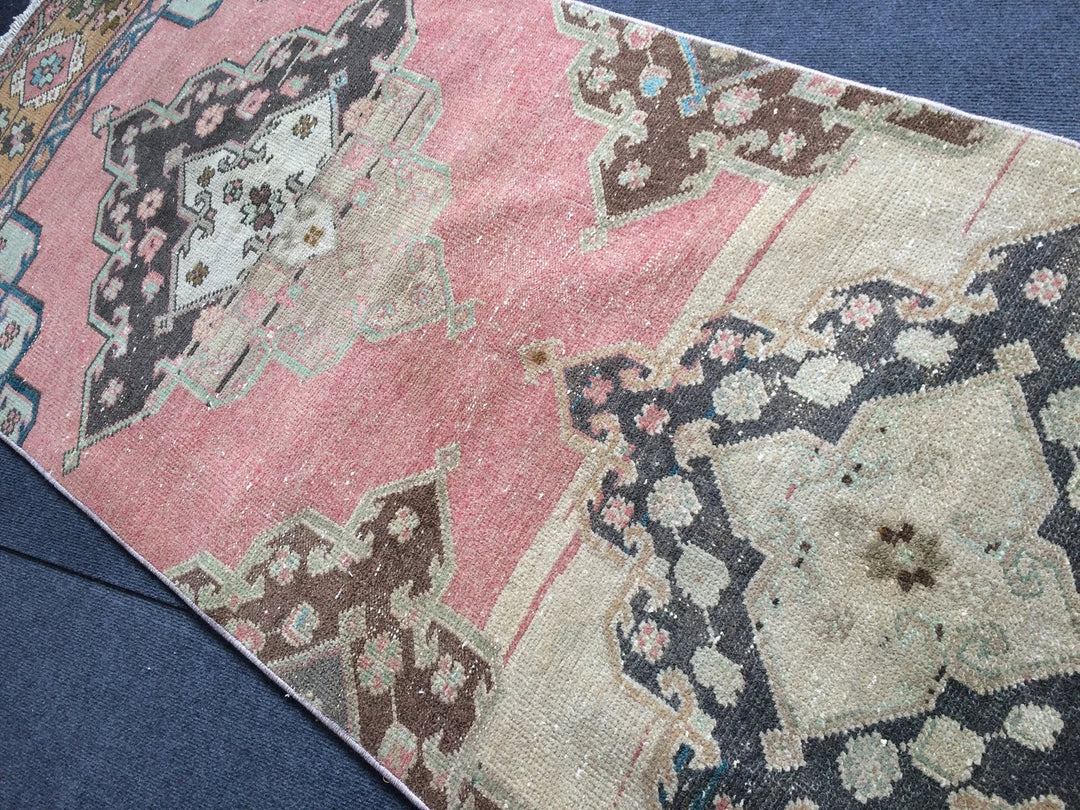 Beige Turkish Runner Rug 2' 8" x 13' 6" Hand-Knotted | No. WR88691
