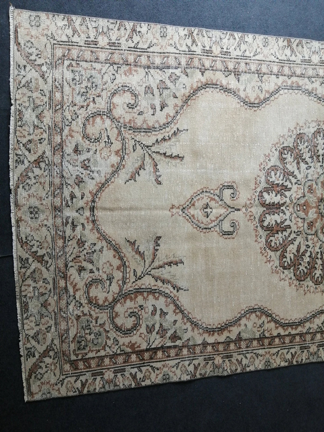 Beige Turkish Runner Rug 5' 6" x 9' 10" Hand-Knotted | No. WR88788
