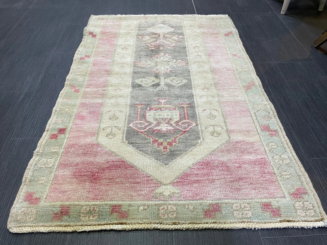 Beige Turkish Runner Rug 2' 7" x 3' 10" Hand-Knotted | No. WR88927