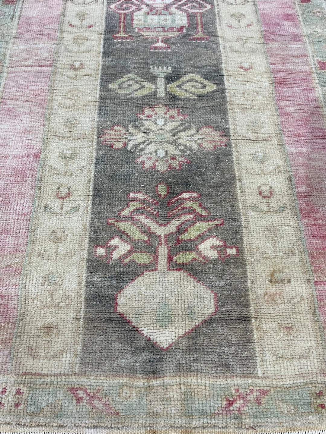Beige Turkish Runner Rug 2' 7" x 3' 10" Hand-Knotted | No. WR88927