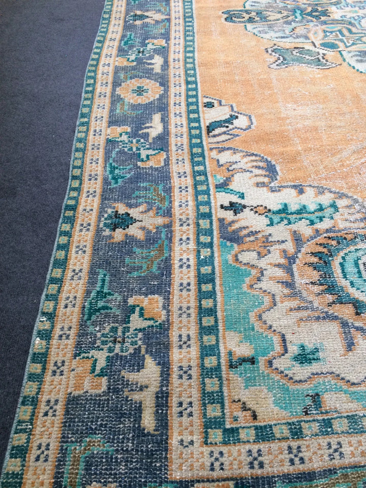 Beige Turkish Runner Rug 7' x 11' 5" Hand-Knotted | No. WR89041