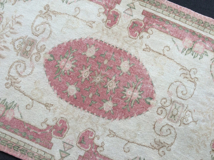 Pink Turkish Oushak Rug Hand-Knotted | No. WR89157