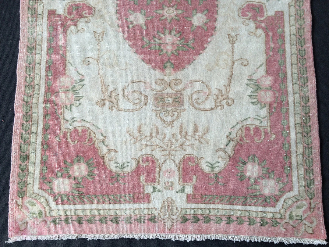 Pink Turkish Oushak Rug Hand-Knotted | No. WR89157