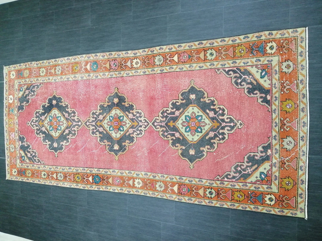 Beige Turkish Runner Rug 4' 9" x 10' 10" Hand-Knotted | No. WR89720