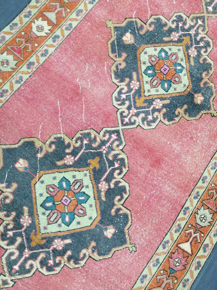 Beige Turkish Runner Rug 4' 9" x 10' 10" Hand-Knotted | No. WR89720