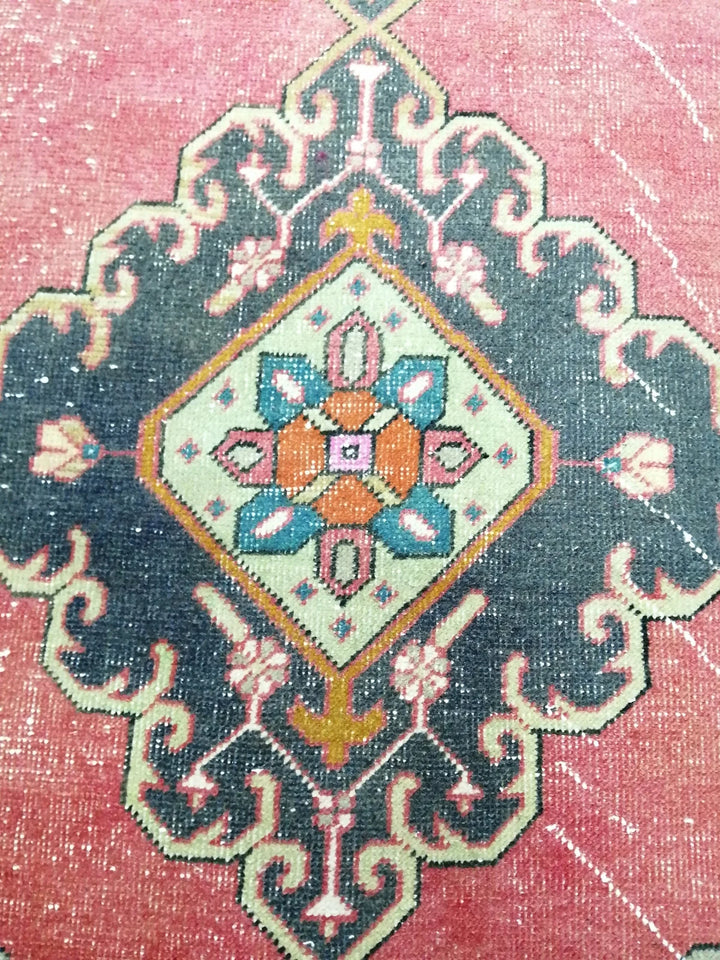 Beige Turkish Runner Rug 4' 9" x 10' 10" Hand-Knotted | No. WR89720
