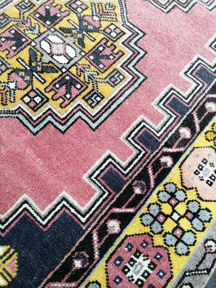 Pink Turkish Runner Rug 3' 10" x 7' 4" Hand-Knotted | No. WR89732