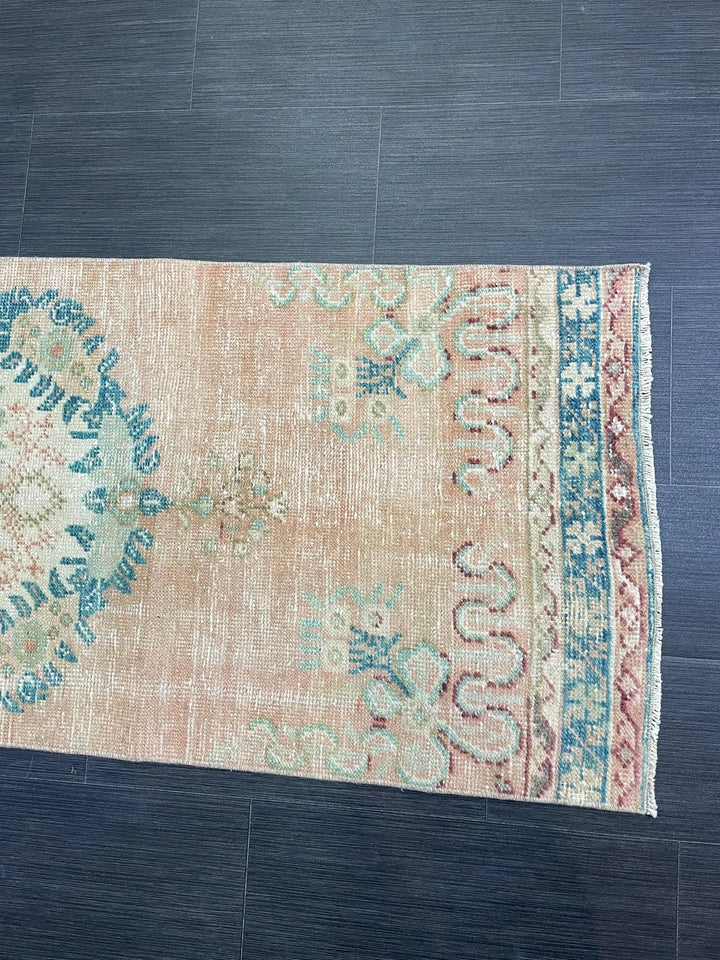 Beige Turkish Runner Rug 2' 1" x 6' 9" Hand-Knotted | No. WR89909