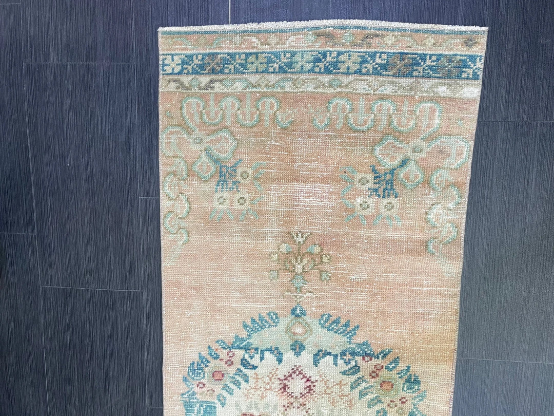 Beige Turkish Runner Rug 2' 1" x 6' 9" Hand-Knotted | No. WR89909