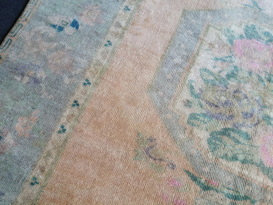 Beige Turkish Runner Rug 5' 6" x 7' 11" Hand-Knotted | No. WR90301