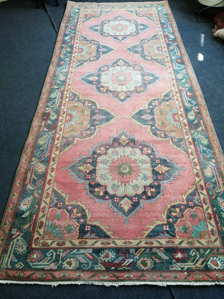 Beige Turkish Runner Rug 4' 8" x 11' 6" Hand-Knotted | No. WR90670