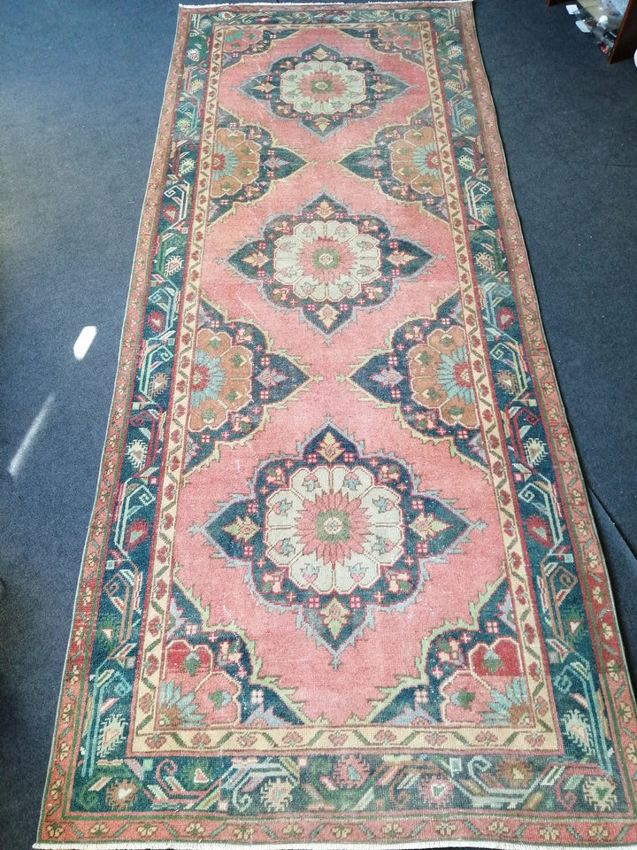 Beige Turkish Runner Rug 4' 8" x 11' 6" Hand-Knotted | No. WR90670