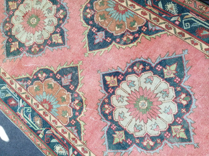 Beige Turkish Runner Rug 4' 8" x 11' 6" Hand-Knotted | No. WR90670