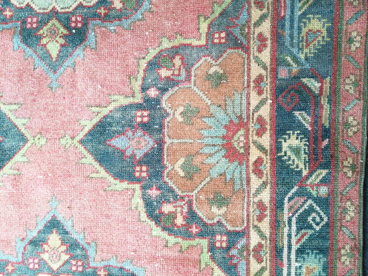 Beige Turkish Runner Rug 4' 8" x 11' 6" Hand-Knotted | No. WR90670