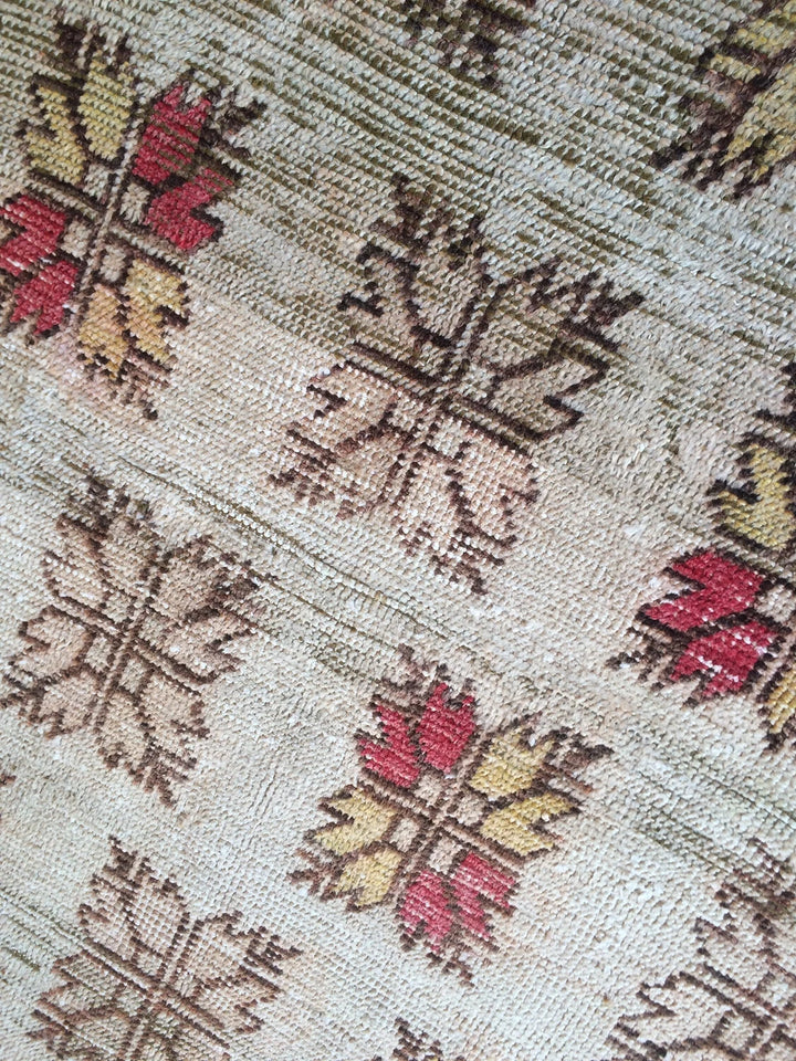 Turkish Oushak Rug 2'7" x 9'11" Hand-Knotted | No. WR91822