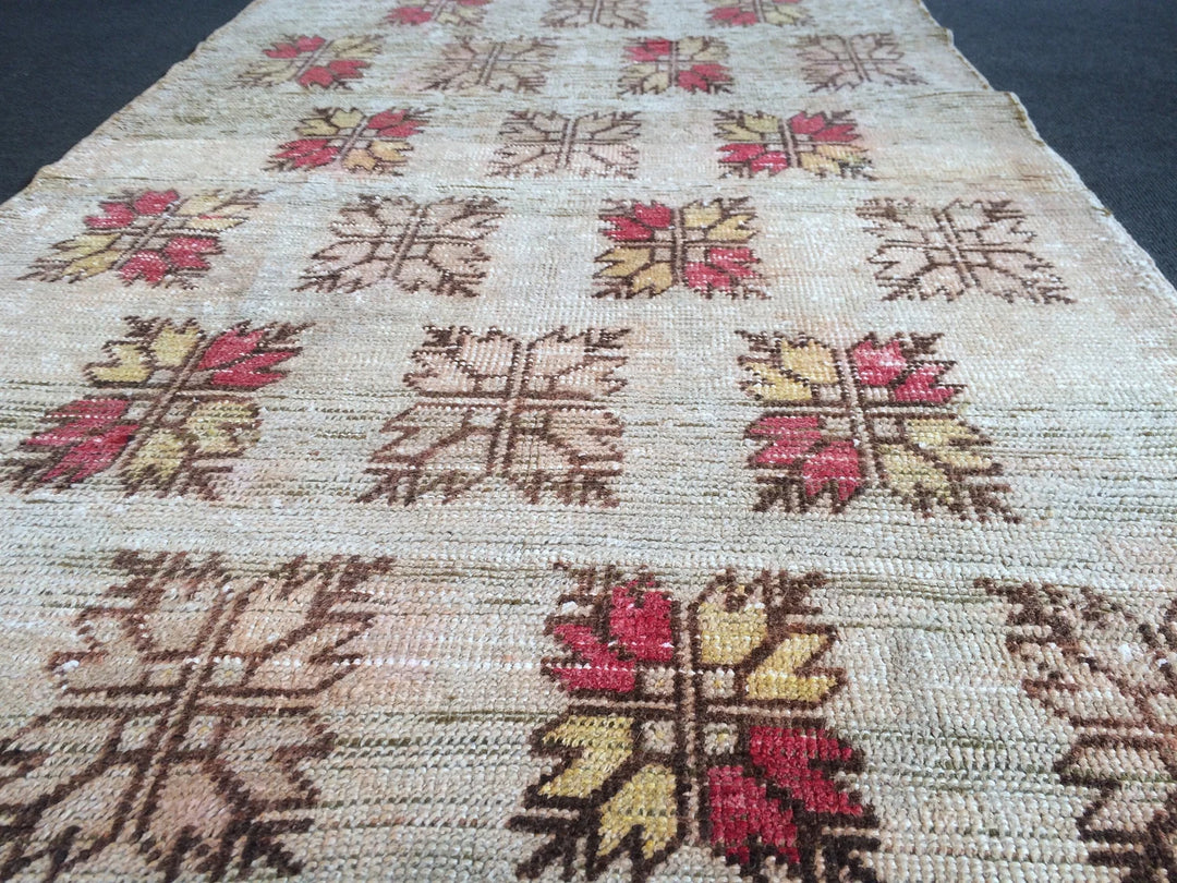 Turkish Oushak Rug 2'7" x 9'11" Hand-Knotted | No. WR91822