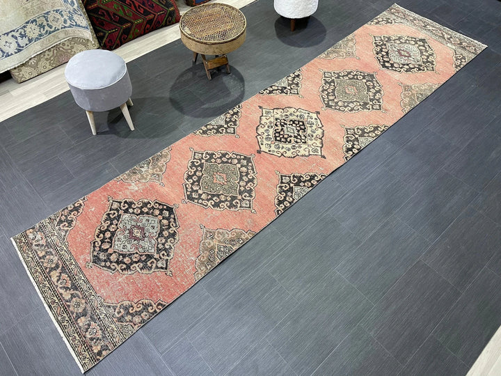 Turkish Runner Rug 2' 9" x 11' 6" Hand-Knotted | No. WR92034