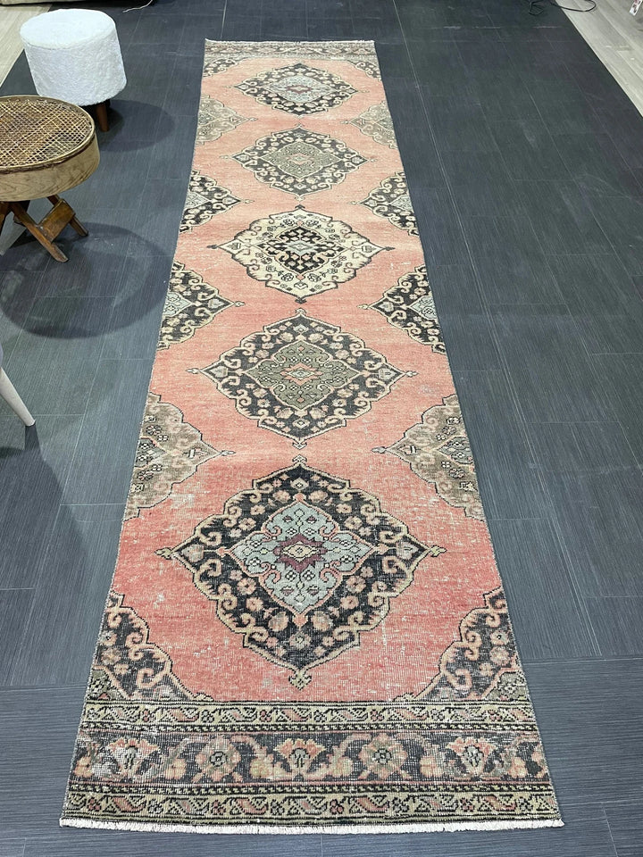 Turkish Runner Rug 2' 9" x 11' 6" Hand-Knotted | No. WR92034