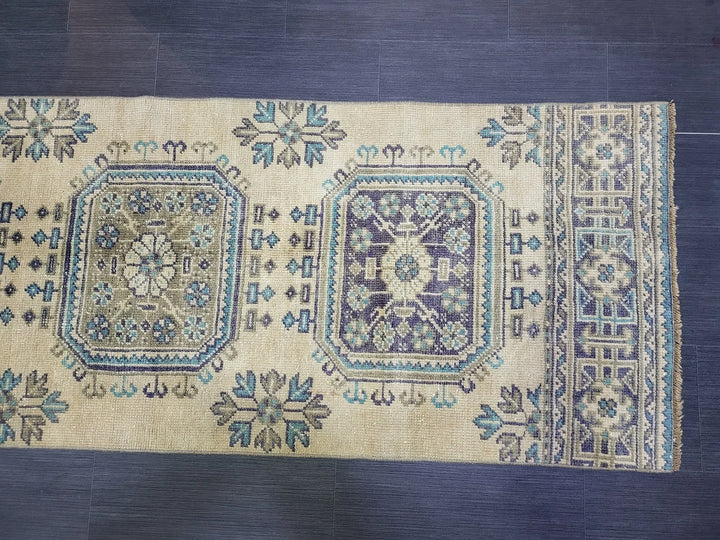 Beige Turkish Runner Rug 2' 6" x 11' 2" Hand-Knotted | No. WR92166