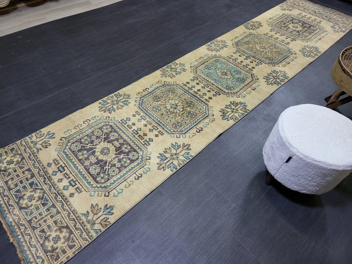 Beige Turkish Runner Rug 2' 6" x 11' 2" Hand-Knotted | No. WR92166