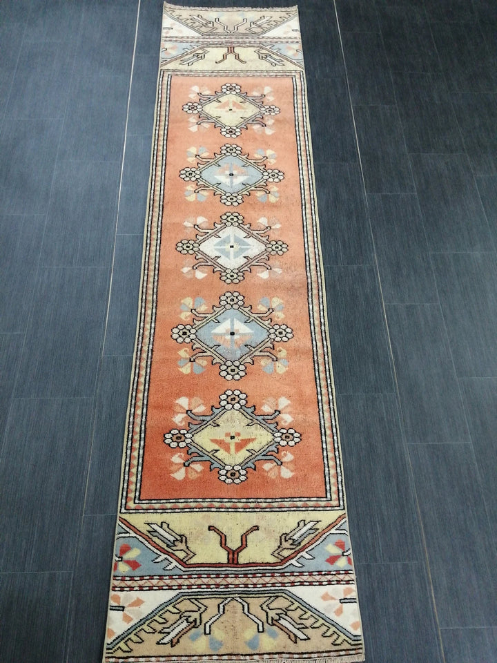 Turkish Runner Rug 2' 2" x 8' 11" Hand-Knotted | No. WR92175