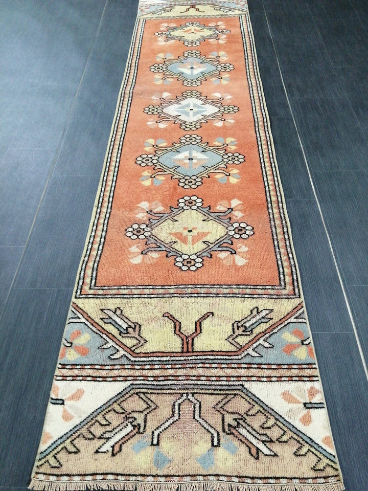 Turkish Runner Rug 2' 2" x 8' 11" Hand-Knotted | No. WR92175