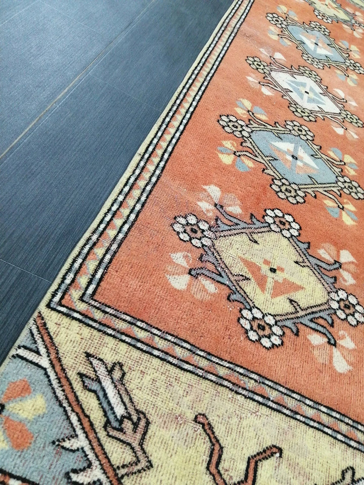Turkish Runner Rug 2' 2" x 8' 11" Hand-Knotted | No. WR92175