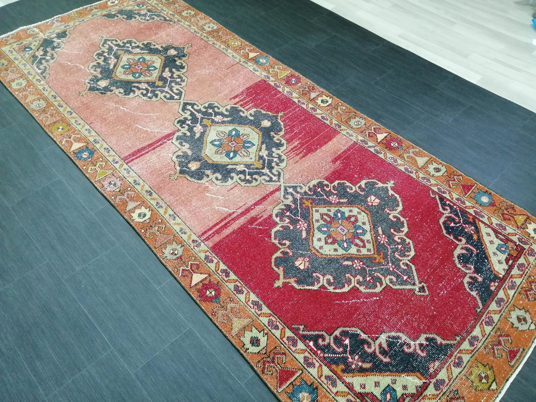 Beige Turkish Runner Rug 4' 6" x 10' 6" Hand-Knotted | No. WR92622