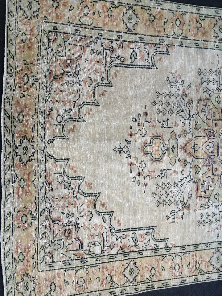 Green Turkish Runner Rug 6' 2" x 10' Hand-Knotted | No. WR92841