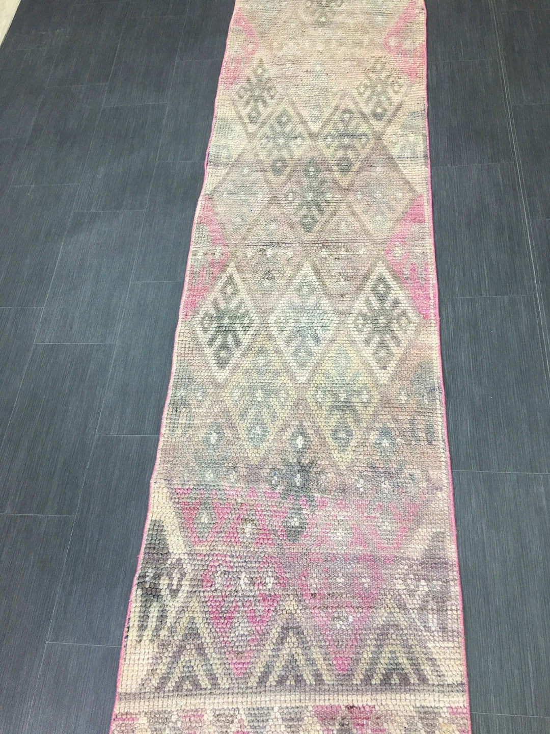 Turkish Runner Rug 2' 4" x 8' 6" Hand-Knotted | No. WR93550