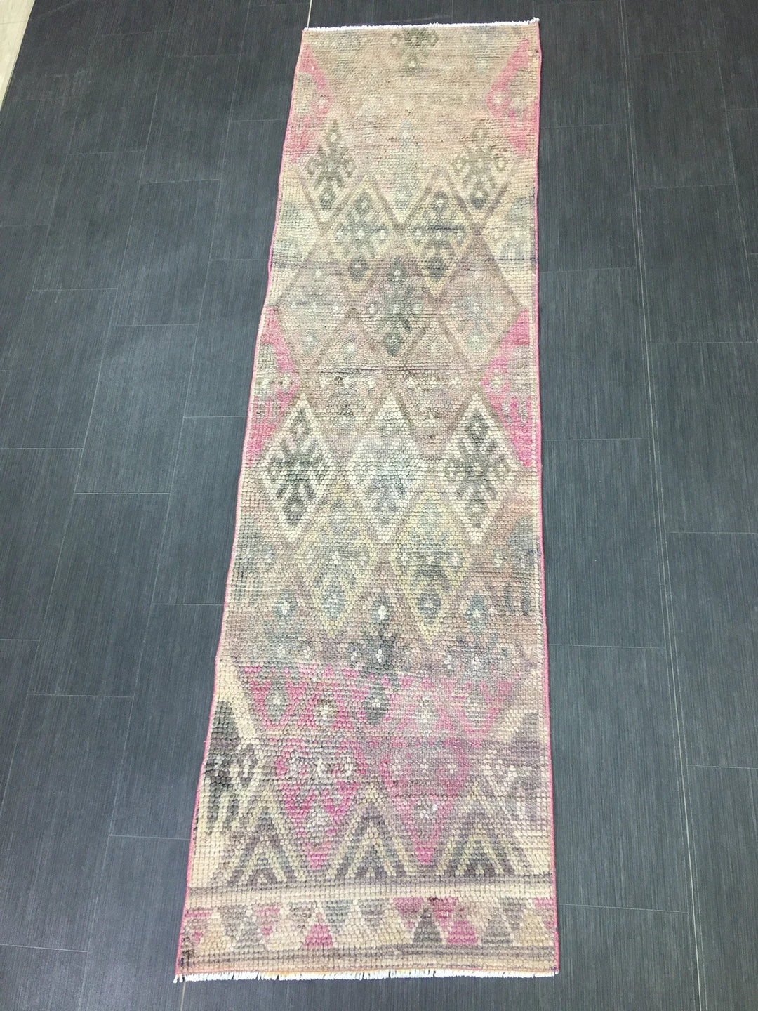 Turkish Runner Rug 2' 4" x 8' 6" Hand-Knotted | No. WR93550