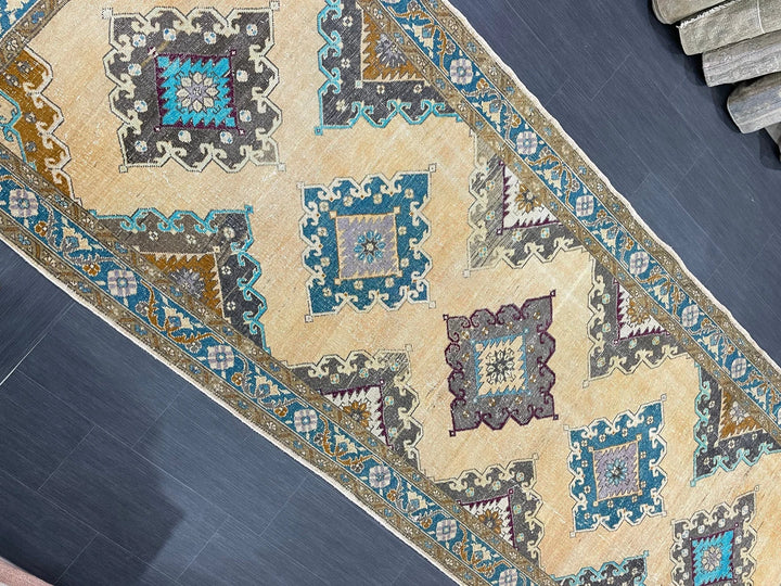 Beige Turkish Runner Rug 4' 11" x 13' Hand-Knotted | No. WR94332