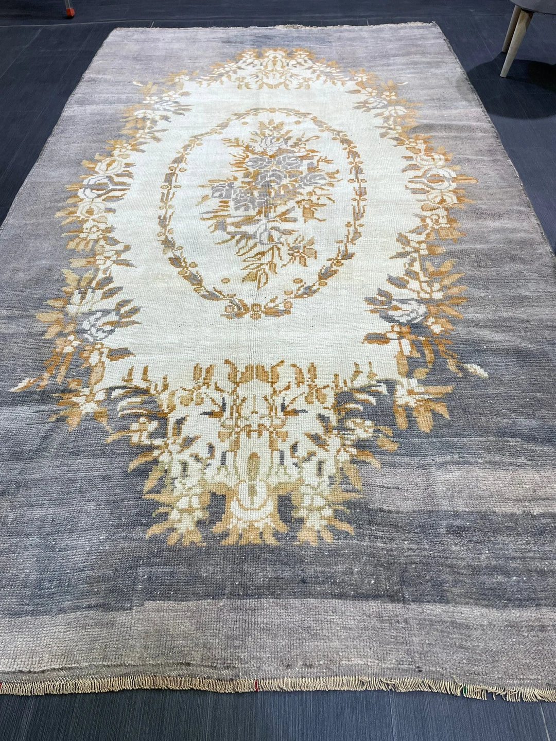 Grey Turkish Runner Rug 4' 9" x 8' 6" Hand-Knotted | No. WR94579