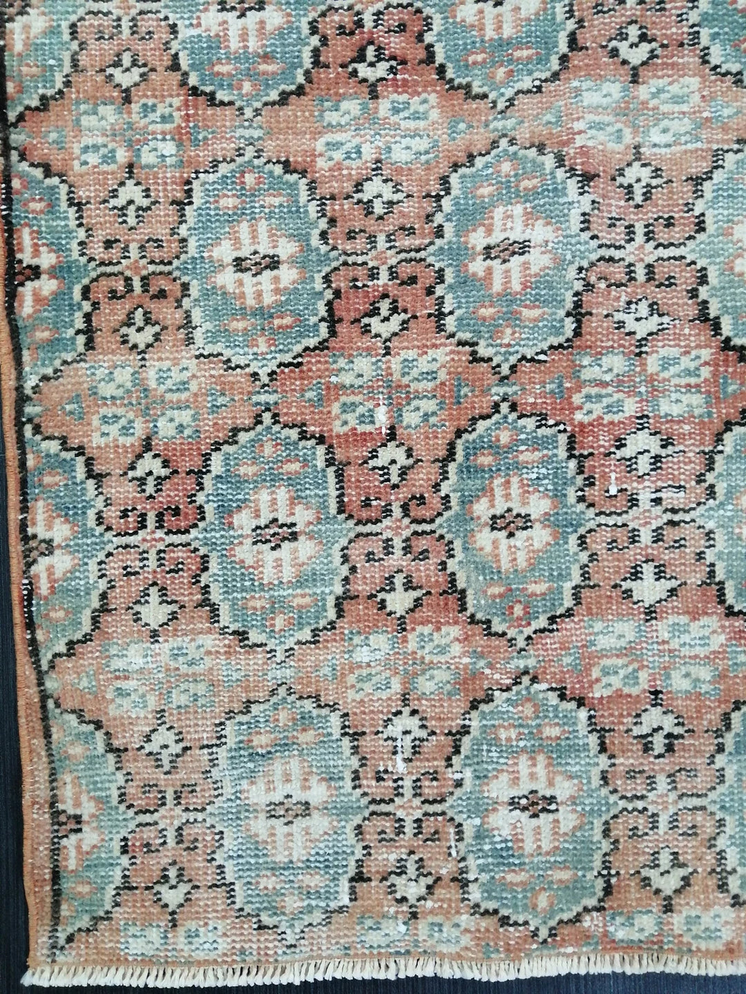 Beige Turkish Runner Rug 2' 9" x 9' 5" Hand-Knotted | No. WR94652