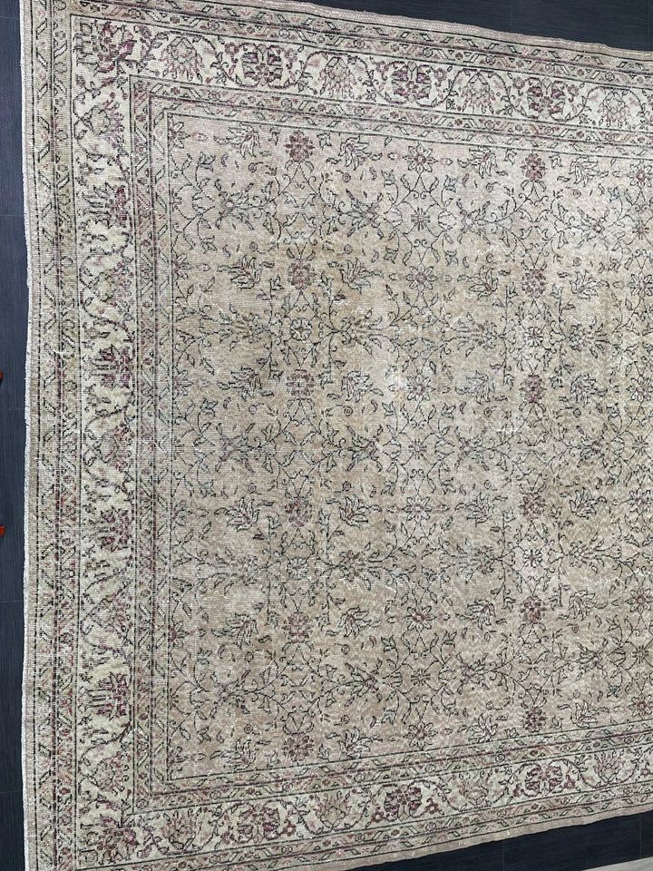 Pink Turkish Runner Rug 8' 2" x 11' 4" Hand-Knotted | No. WR95145