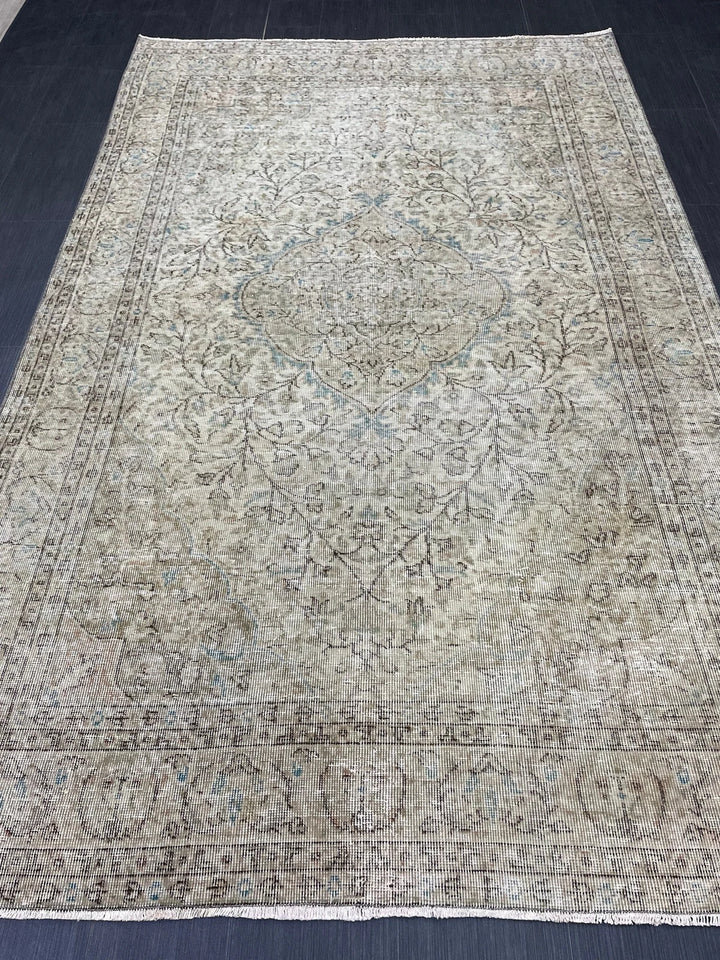 Rust Turkish Runner Rug 5' 7" x 8' 10" Hand-Knotted | No. WR95923