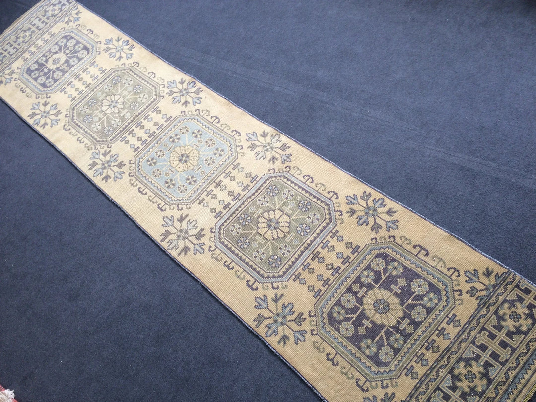 Beige Turkish Runner Rug 8' x 12' Hand-Knotted | No. WR96017