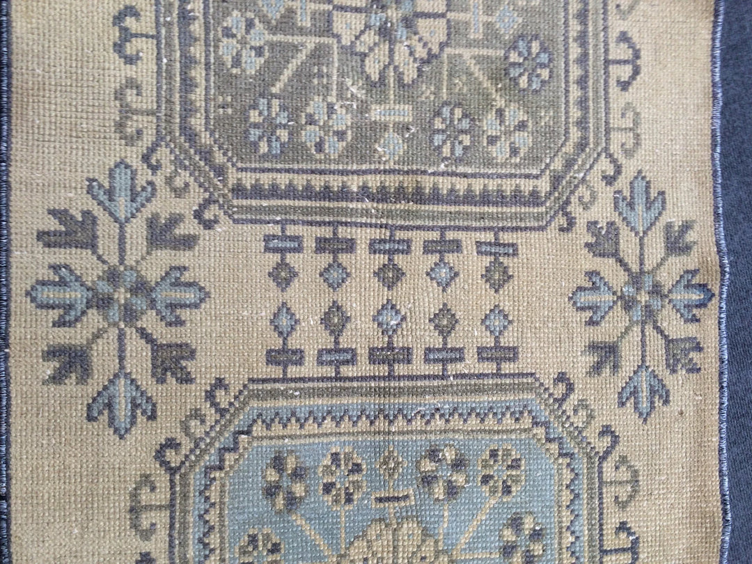 Beige Turkish Runner Rug 8' x 12' Hand-Knotted | No. WR96017