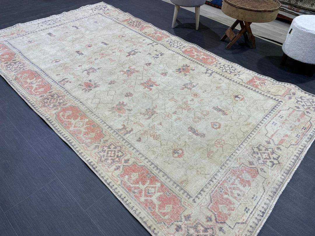 Rust Turkish Vintage Rug 4' 9" x 8' 5" Hand-Knotted | No. WR96569